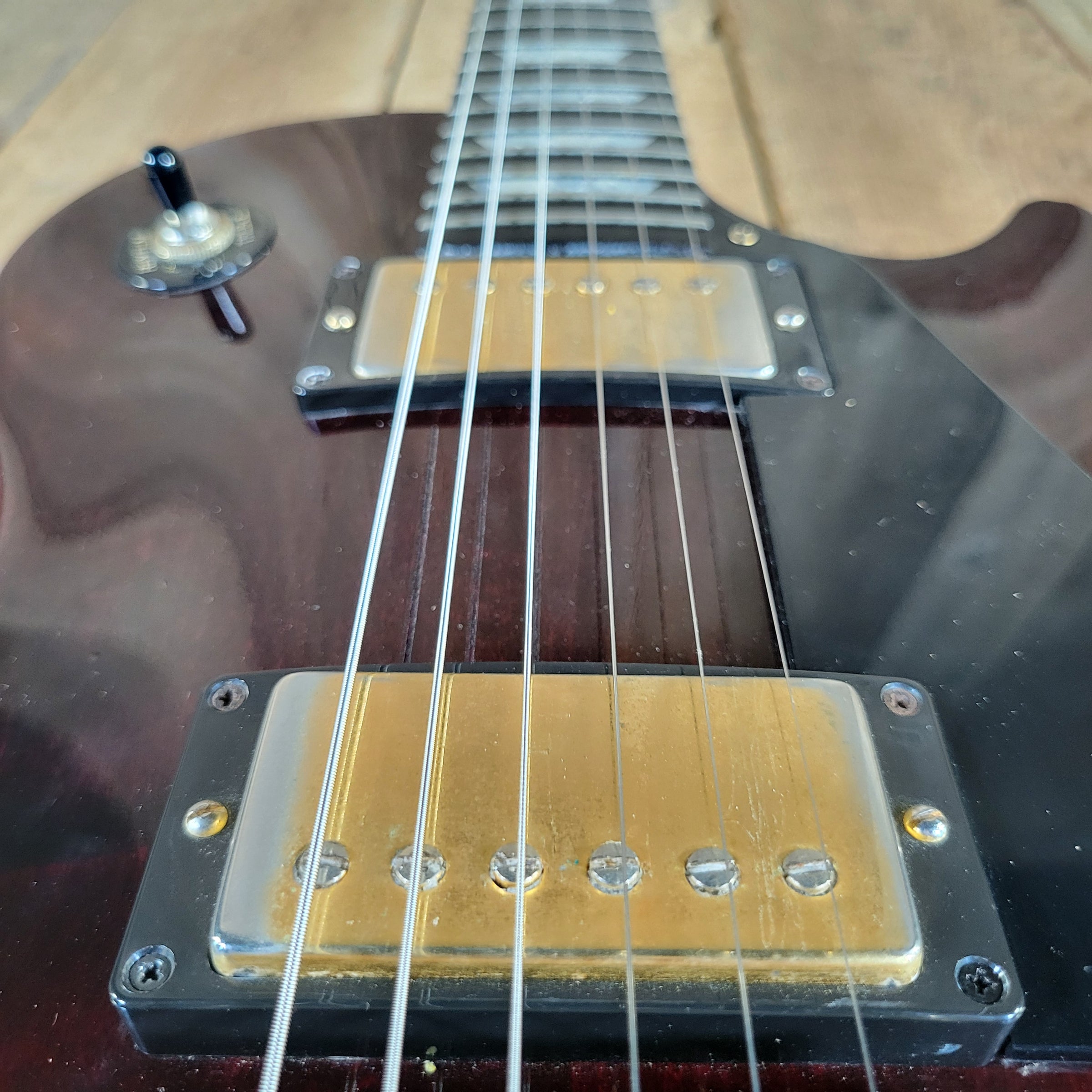 Gibson 1992 Les Paul Studio Wine Red Very Good