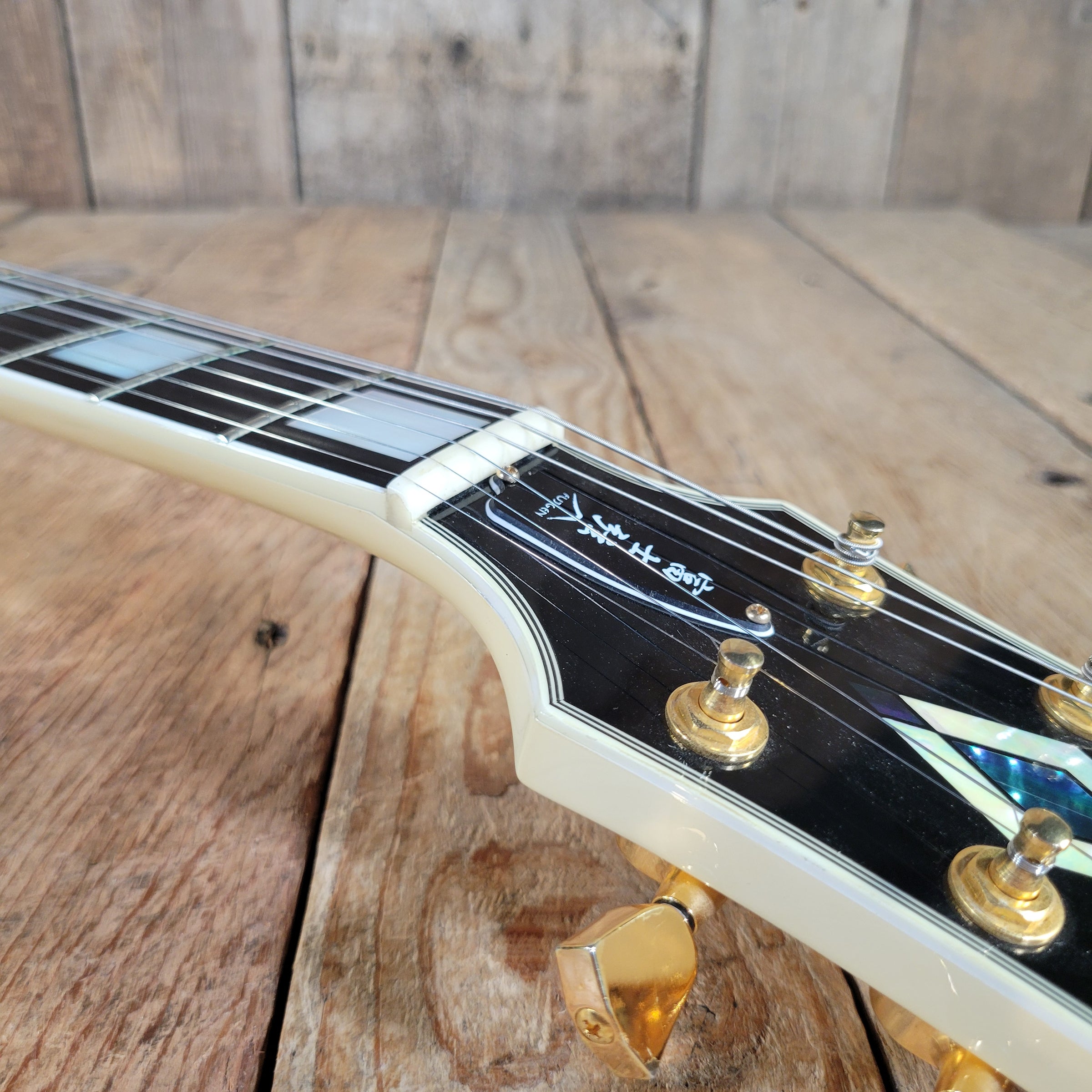 FGN 2012 Fujigen Neo Classic NCLC-20E/IV Les Paul Custom Vintage White w/ Hard Case & Paperwork, Excellent