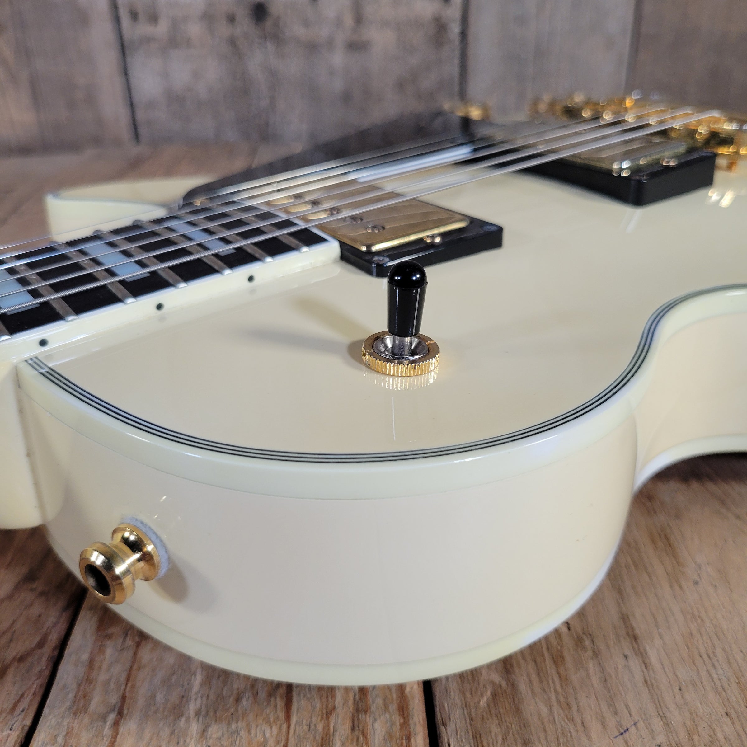 FGN 2012 Fujigen Neo Classic NCLC-20E/IV Les Paul Custom Vintage White w/ Hard Case & Paperwork, Excellent
