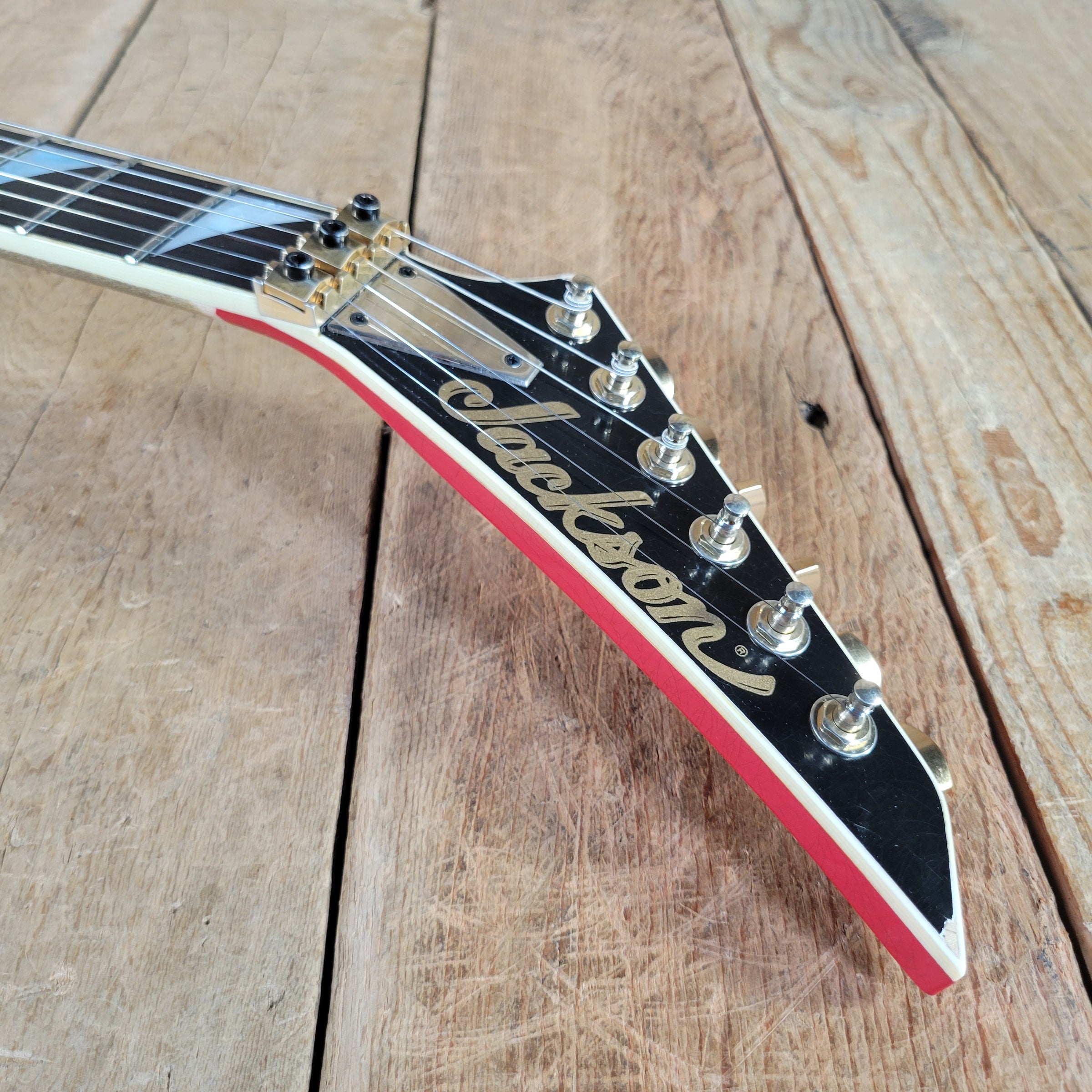 Jackson 2025 Custom Shop Randy Rhoads Relic Ferrari Red, Mint