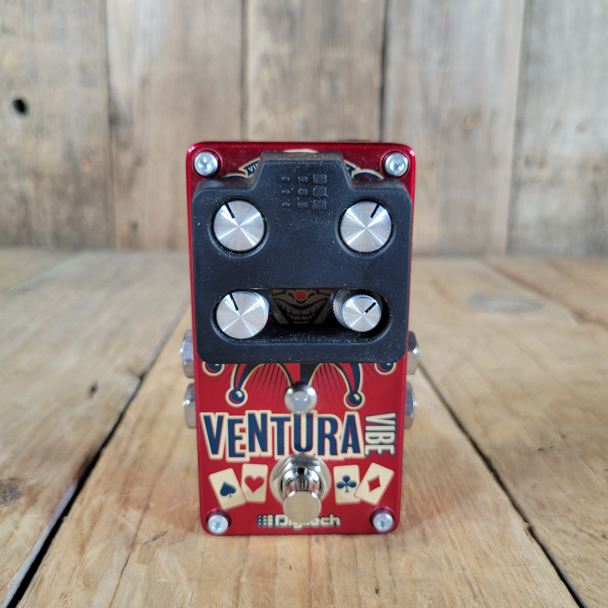 DigiTech 2015 Ventura Vibe Vibrato Rotary Speaker Pedal, Mint