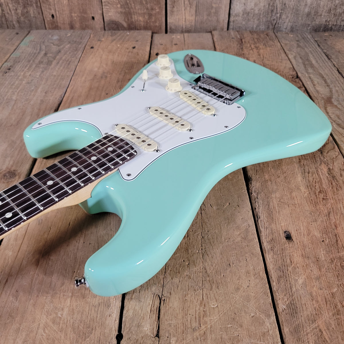 Fender 2025 Jeff Beck Stratocaster Surf Green Rosewood Fretboard, Mint