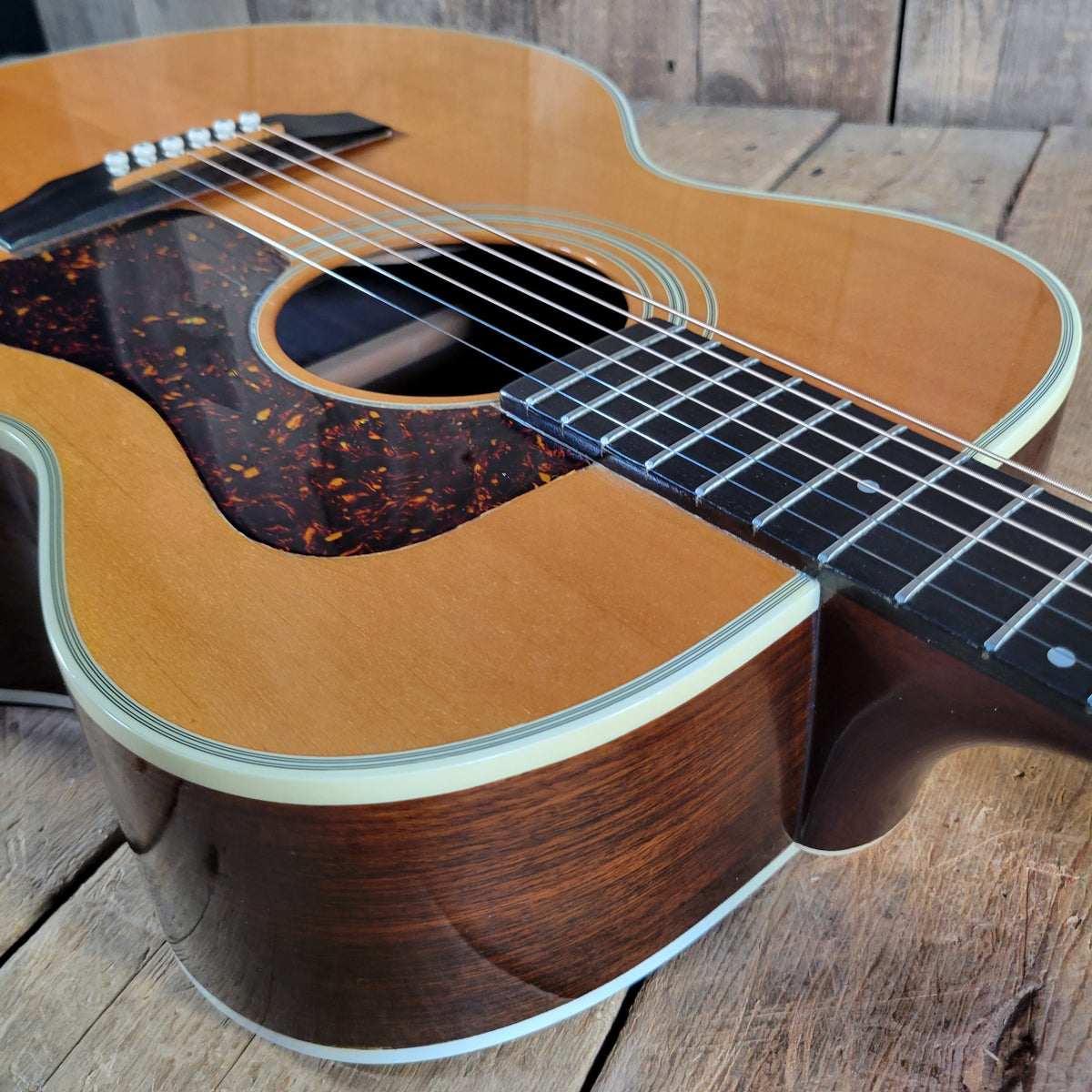 Guild 1987 GF-50-R AKA F050A11 w/ Original Case, Very Good