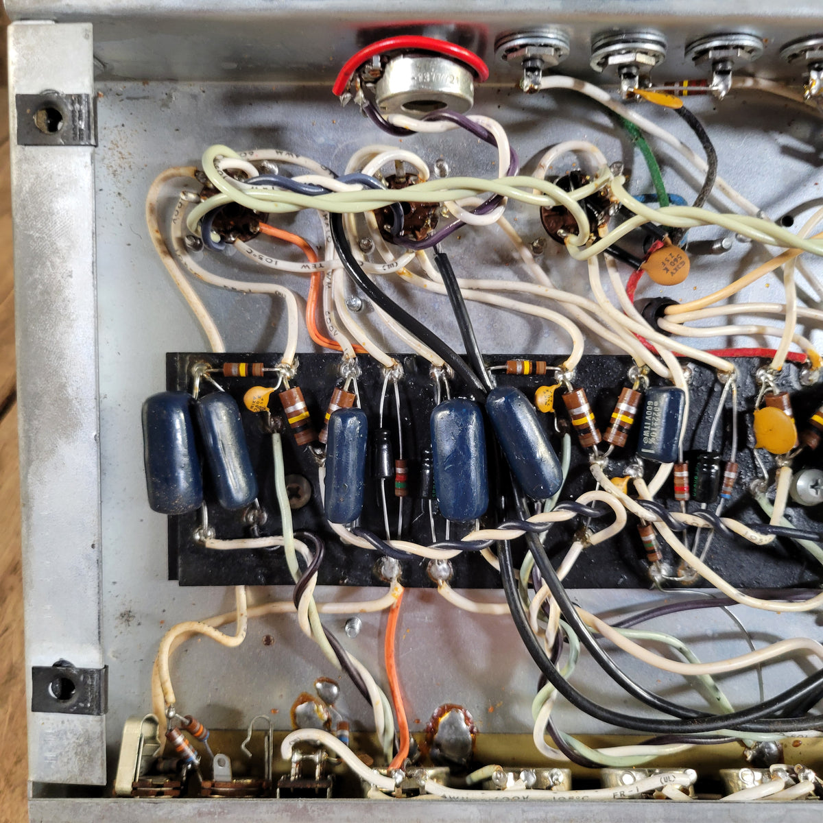 Fender 1977 Twin Reverb Silverface Master Volume Model, Excellent