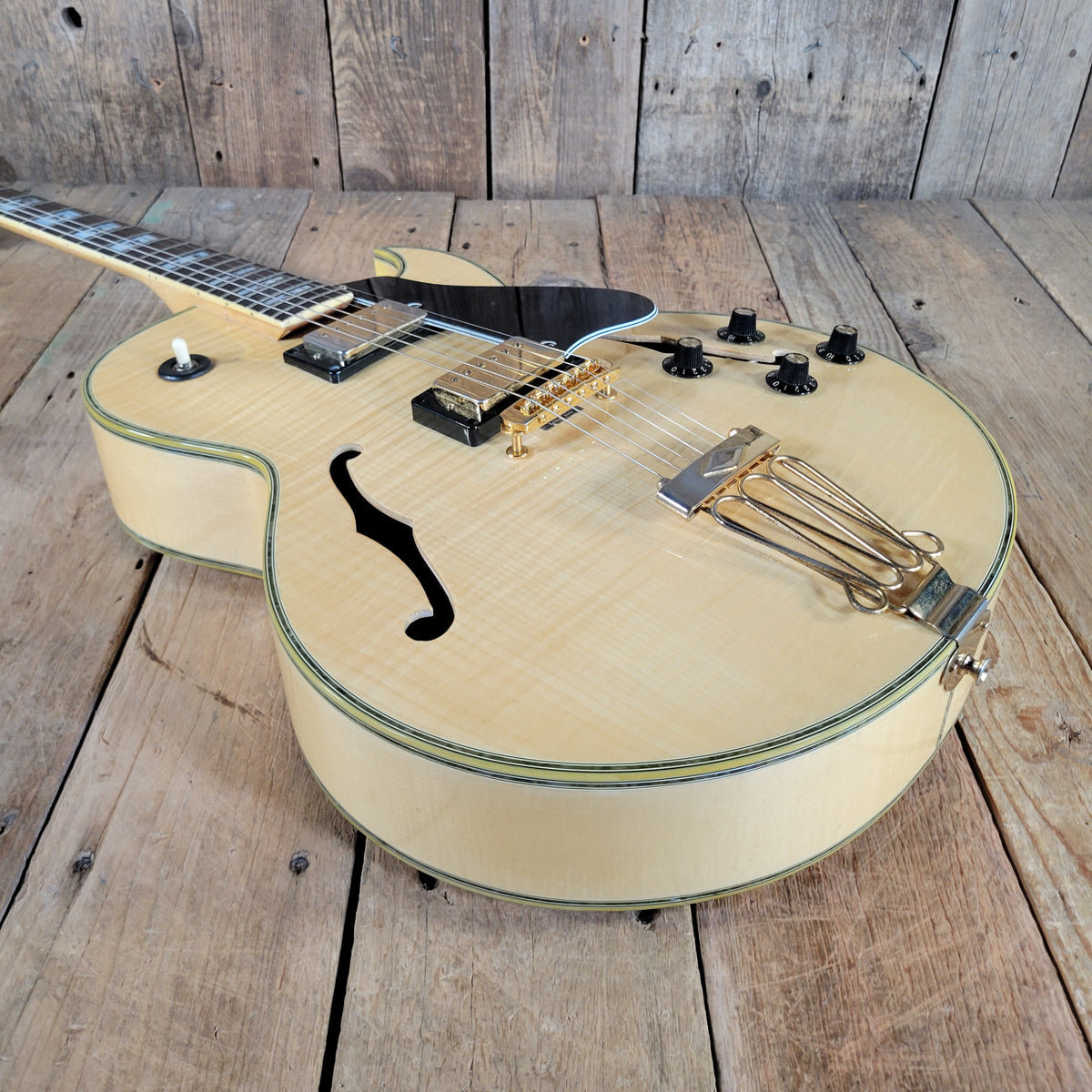 Ibanez 1977 Artist Model 2616-NT Lawsuit Era w/ Original Case, Very Good