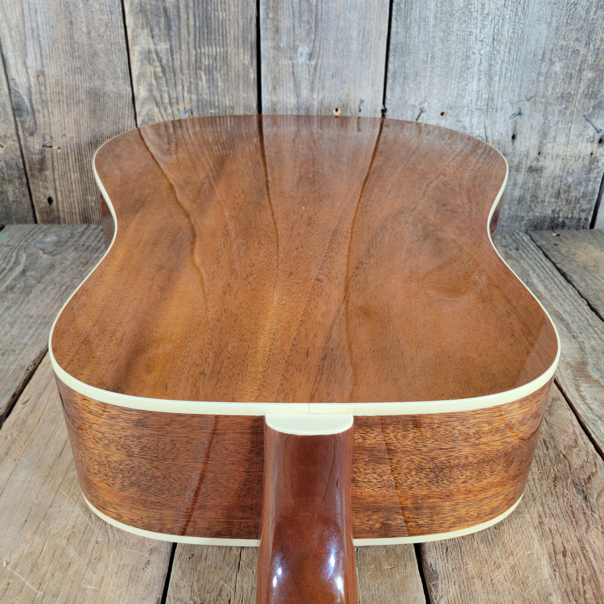 Guild 1995 D26-NT Westerly w/ Original Case, Excellent