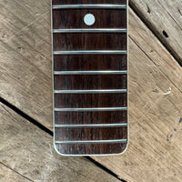 Tonemaster Imperial Model 20 – 1965 Crucianelli Silver Sparkle Vintage Guitar w/ Original Case