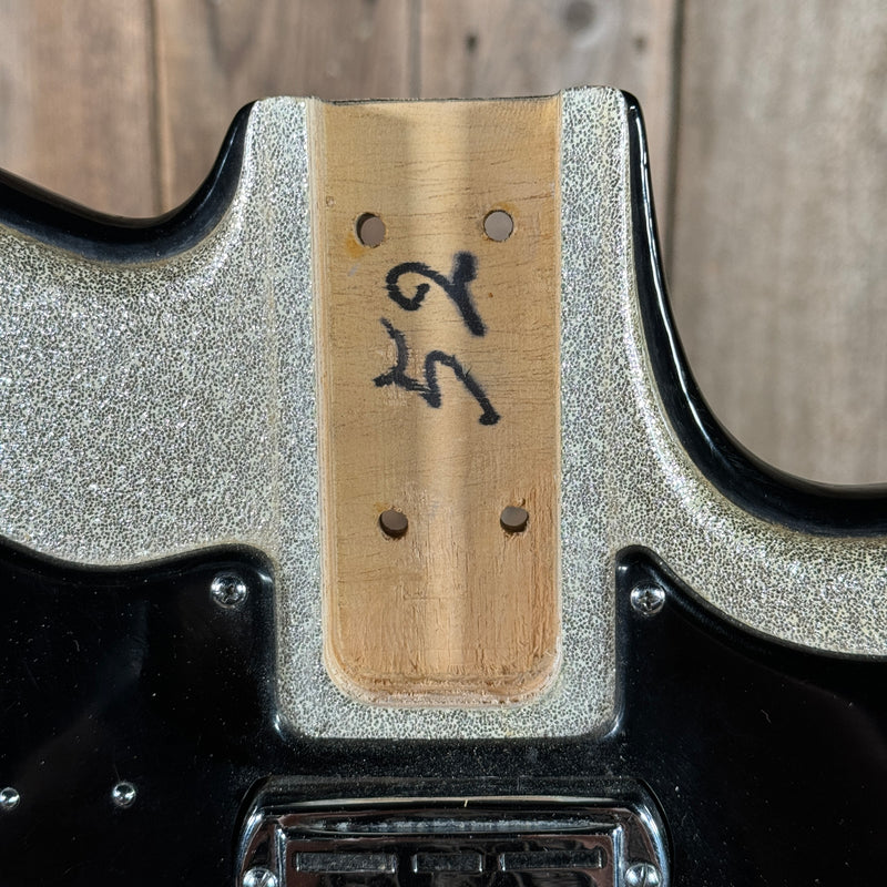 Tonemaster Imperial Model 20 – 1965 Crucianelli Silver Sparkle Vintage Guitar w/ Original Case