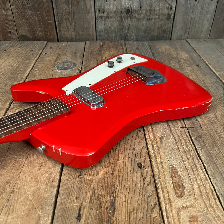SOLD - Airline Bighorn 1965 Red Vintage Guitar
