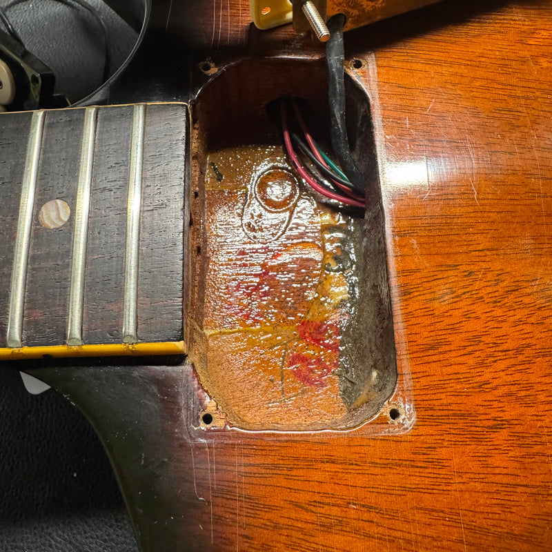 Dean E'lite Braziliaburst 1980 OHSC and paperwork