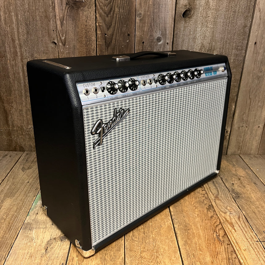 SOLD - Fender 68 Custom Vibrolux Reverb-Amp 2019