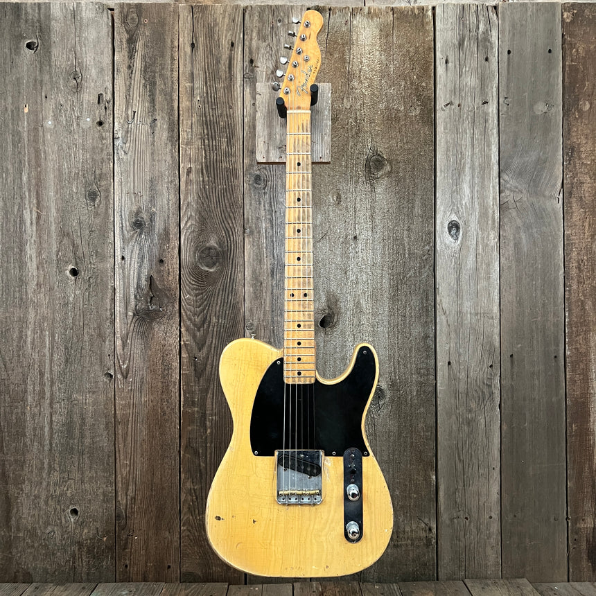 SOLD - Fender Esquire Blackguard 1952 Blonde