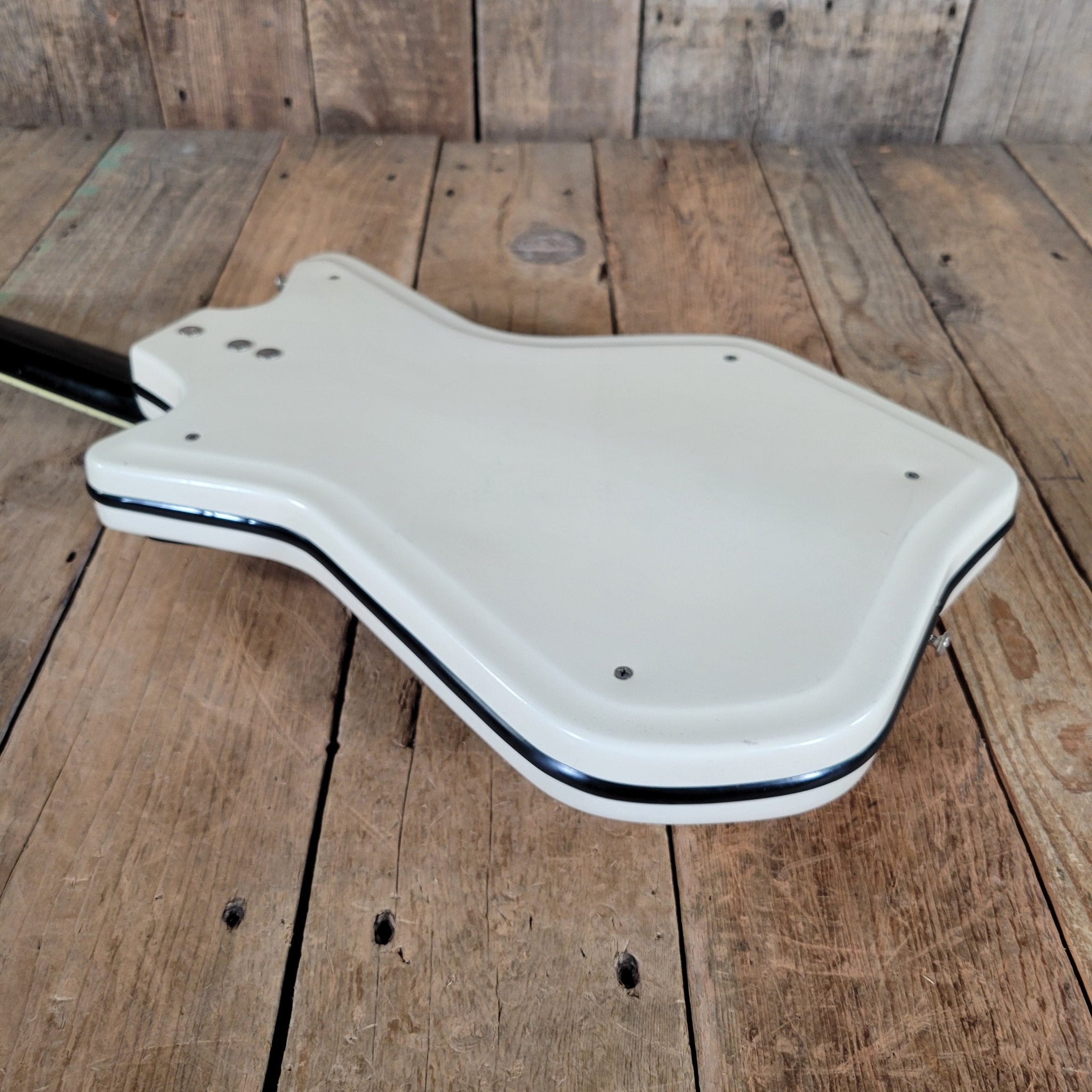 Airline by Valco Professional Res - O - Glass White 1964 – Original Case, Vintage USA Made, Iconic Tone & Style - Mahar's Vintage Guitars