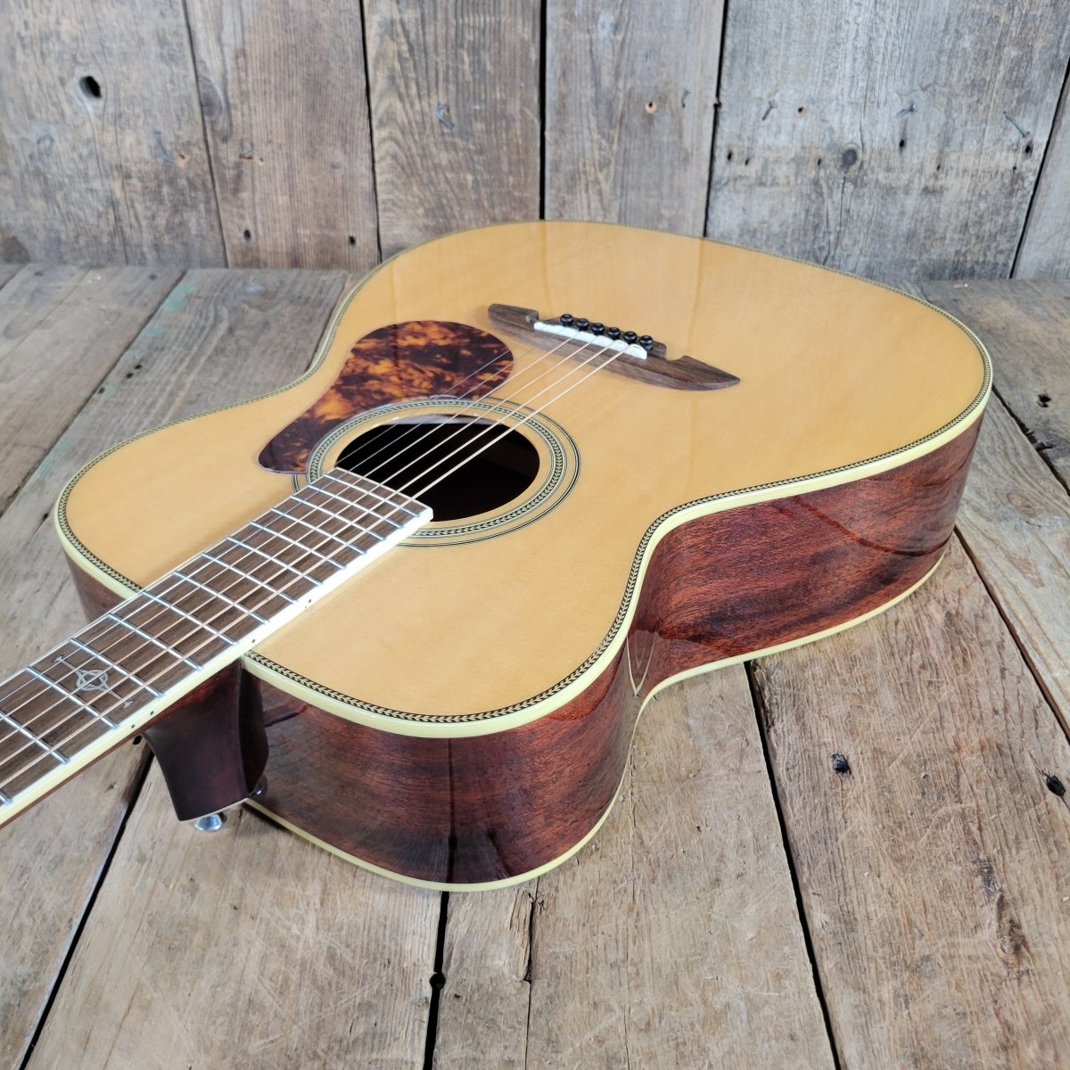 Alvarez 2021 Masterworks Series OM MF60OM - Mahar's Vintage Guitars