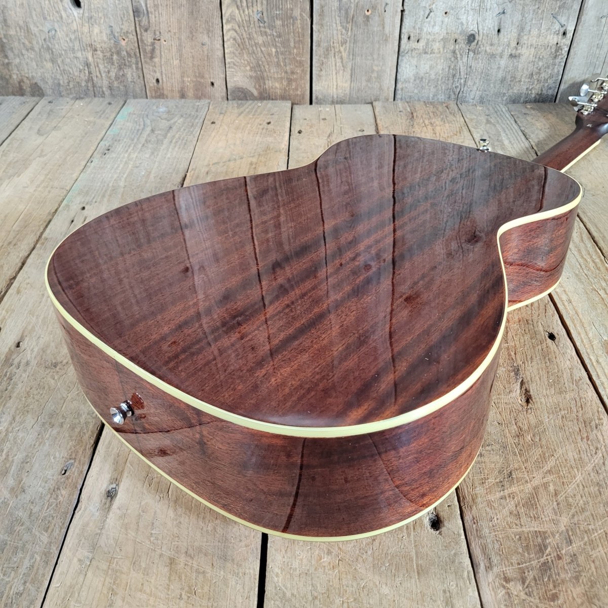 Alvarez 2021 Masterworks Series OM MF60OM - Mahar's Vintage Guitars
