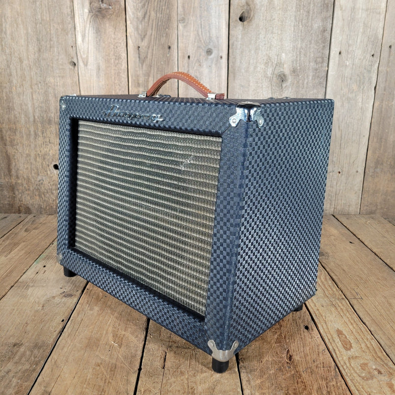 Ampeg 1966 J - 12 - D Jet Vintage Tube Amplifier – Original 1960s American Combo Amp - Mahar's Vintage Guitars