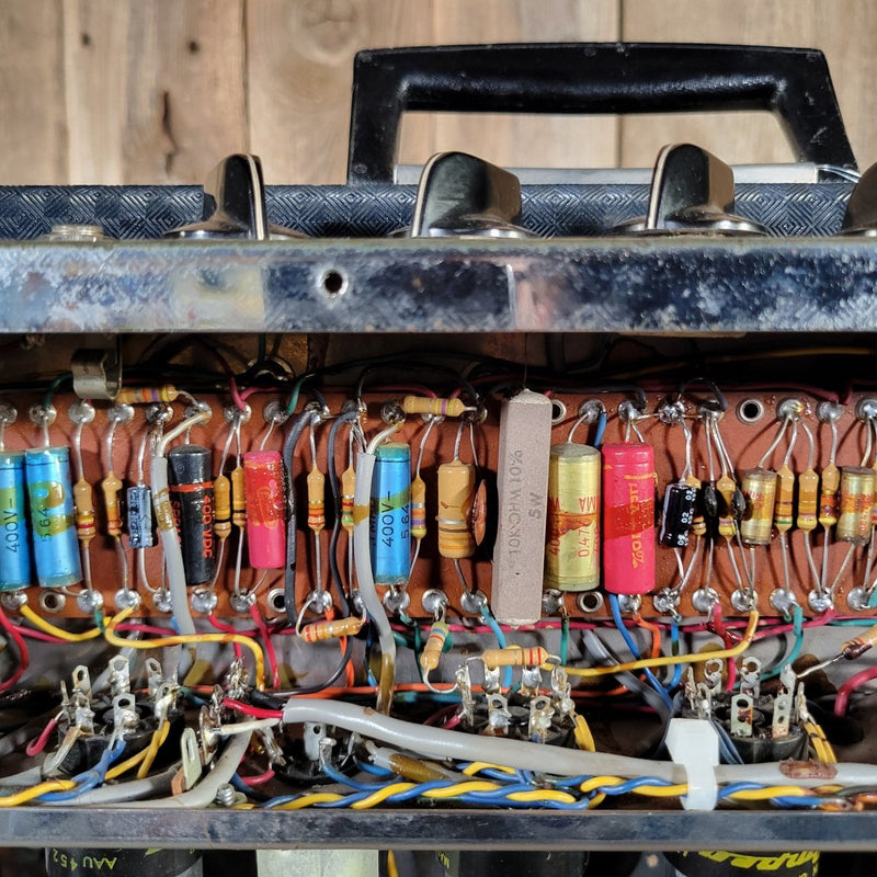 Ampeg R - 15R Superbreverb 25W 1x15 Combo 1964 - Mahar's Vintage Guitars