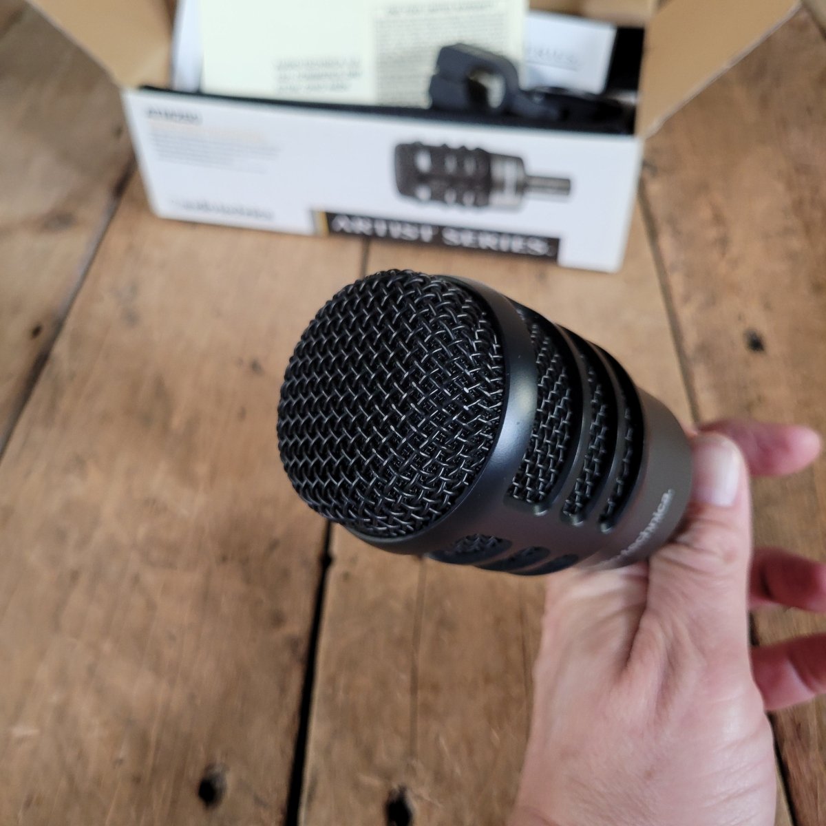 Audio - Technica ATM250 in box - Mahar's Vintage Guitars