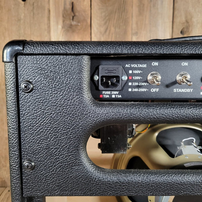 Bad Cat Cub 15R Reverb Player Series 1x12" Tube Combo – Like New w/ Original Box - Mahar's Vintage Guitars