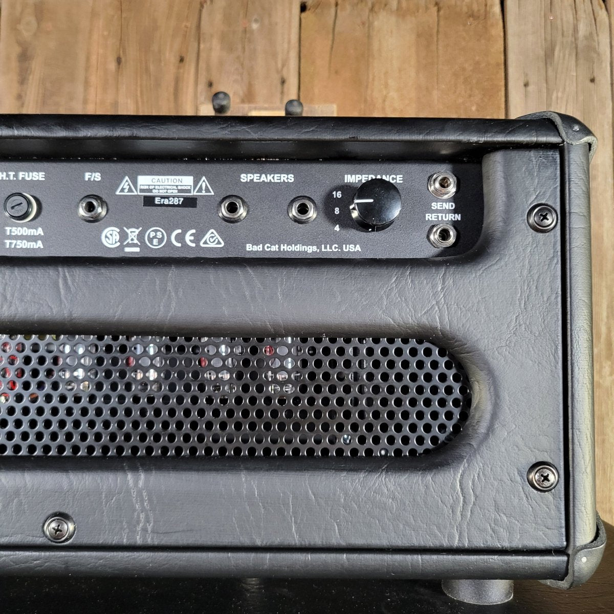 BadCat Era 30 Head and 2x12X 16 Ohm 2x12 Cabinet 2026 Near Mint - Mahar's Vintage Guitars