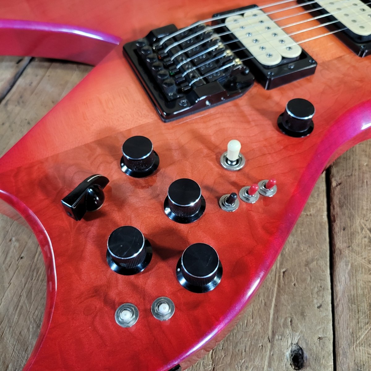 BC Rich Bich Quilt Maple 1986 Pearlescent Cherry Burst - Mahar's Vintage Guitars