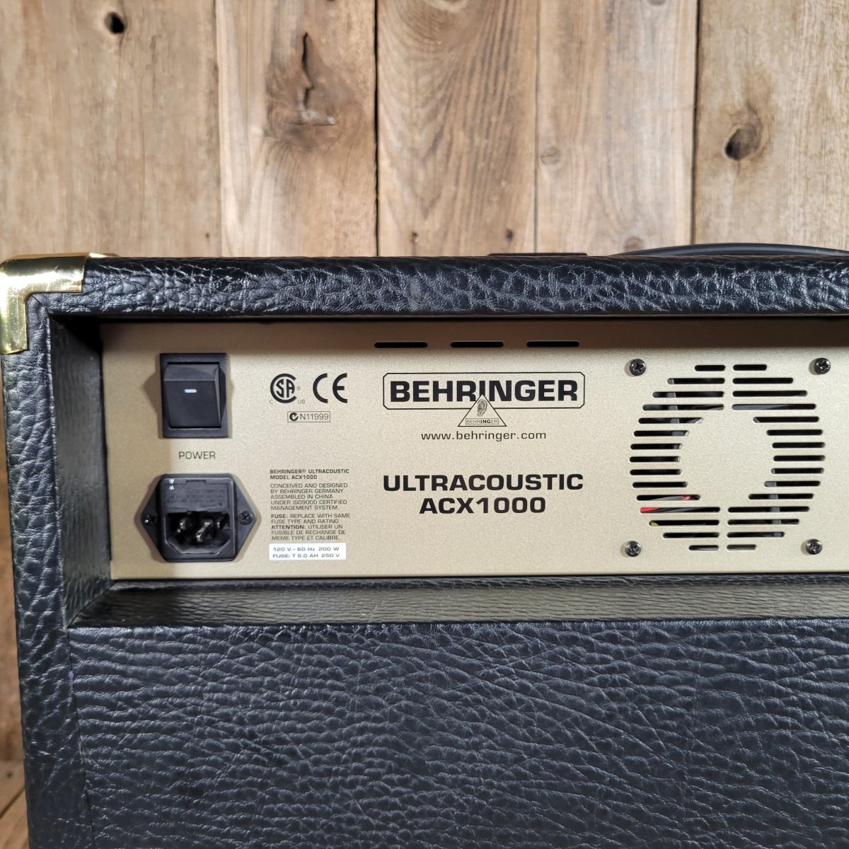 Behringer Ultracoustic ACX1000 Acoustic Amp 2004 — 2x60W - Mahar's Vintage Guitars