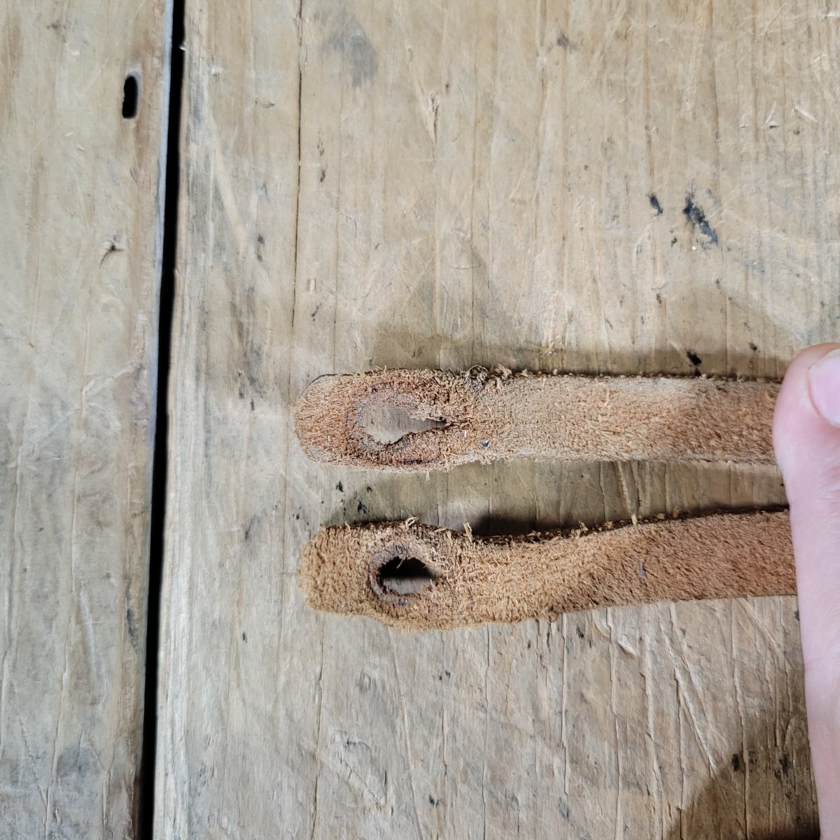 Bobby Lee Vintage Leather Guitar Strap 1950s/1960s Fender Style - Mahar's Vintage Guitars