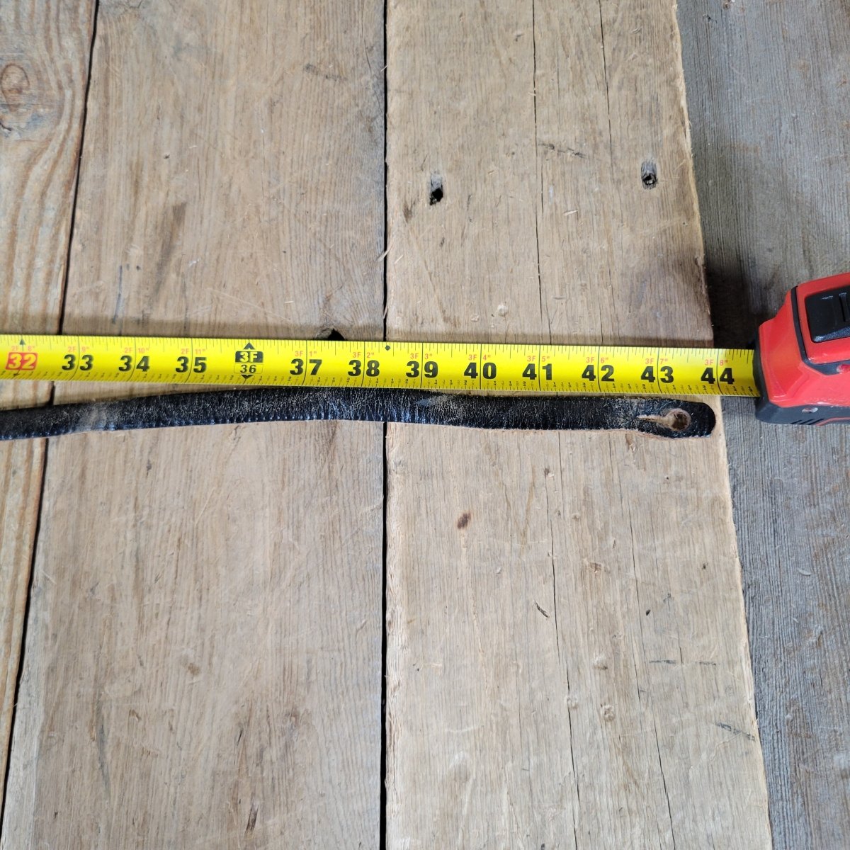 Bobby Lee Vintage Leather Guitar Strap 1950s/1960s Fender Style - Mahar's Vintage Guitars