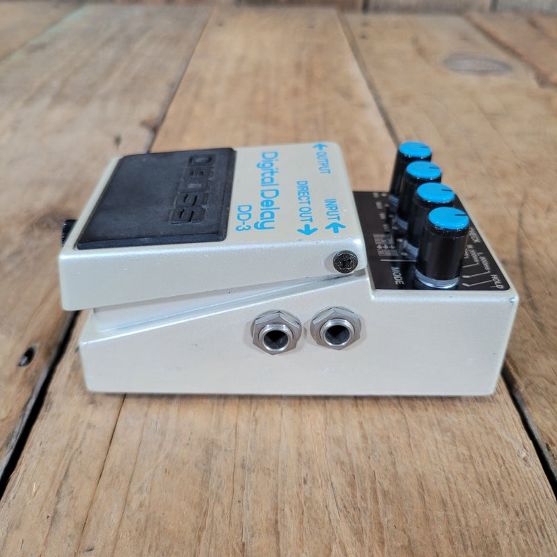 Boss DD - 3 Digital Delay Made in Japan Blue Label 1987 - Mahar's Vintage Guitars
