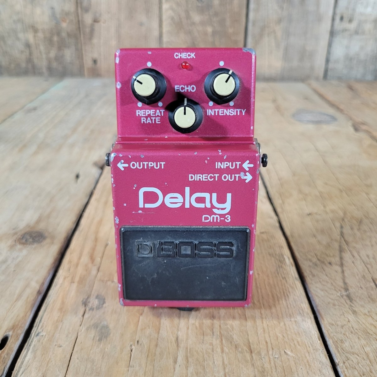 Boss DM - 3 Delay Pedal 1986 Green Label Japan - Mahar's Vintage Guitars