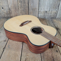 Breedlove Discovery S Concert 2024 w/ Hard Case - Mahar's Vintage Guitars