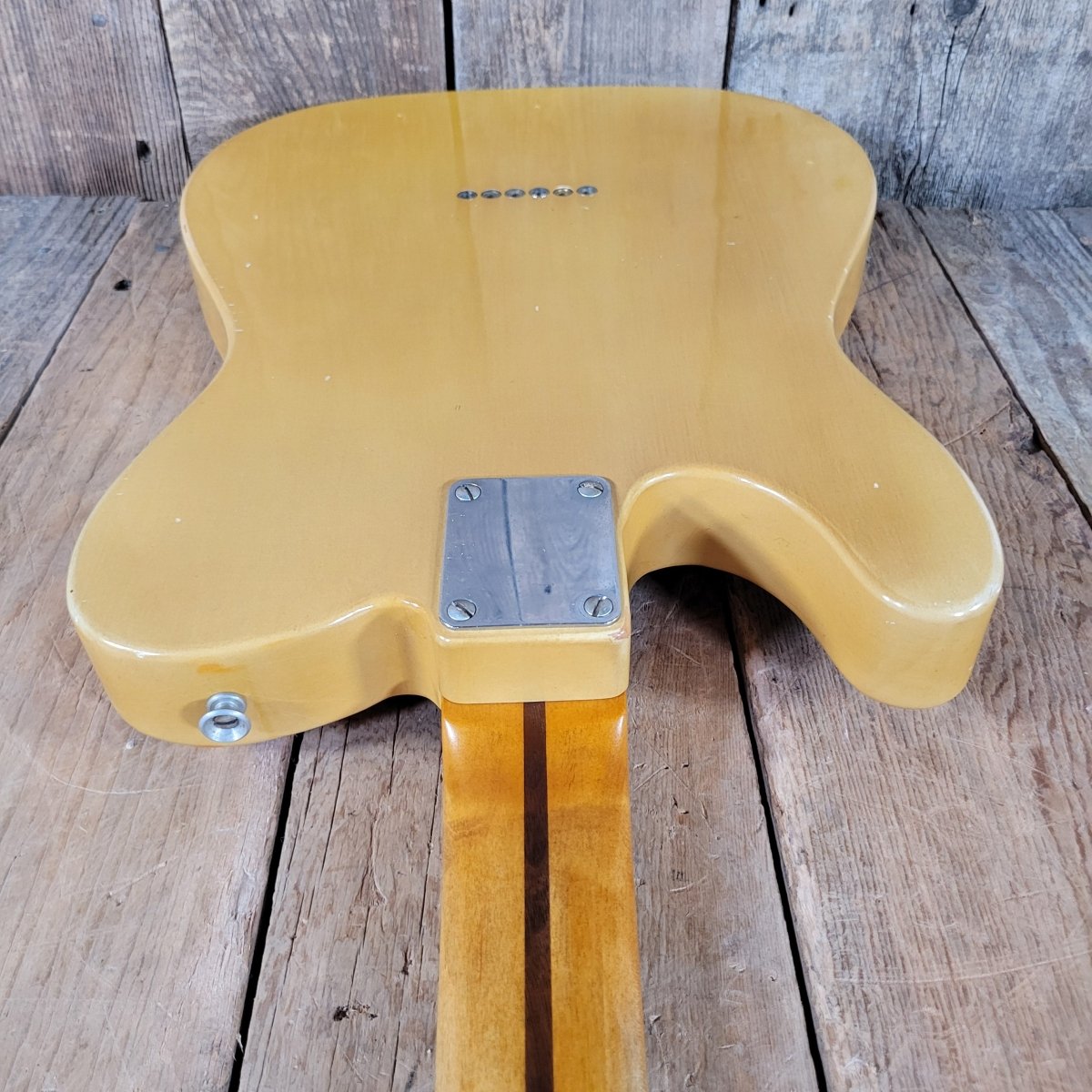Carson Hess Esquire Pine Body 5 pounds 14 Ounces! - Mahar's Vintage Guitars
