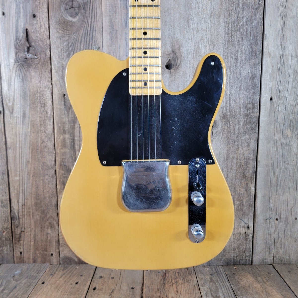 Carson Hess Esquire Pine Body 5 pounds 14 Ounces! - Mahar's Vintage Guitars