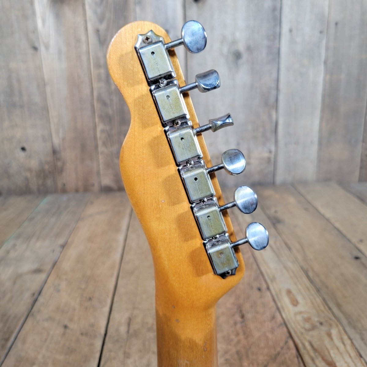 Chad Underwood Custom Relic Blackguard Telecaster w/ Hard Case 6lbs 5.5oz - Mahar's Vintage Guitars