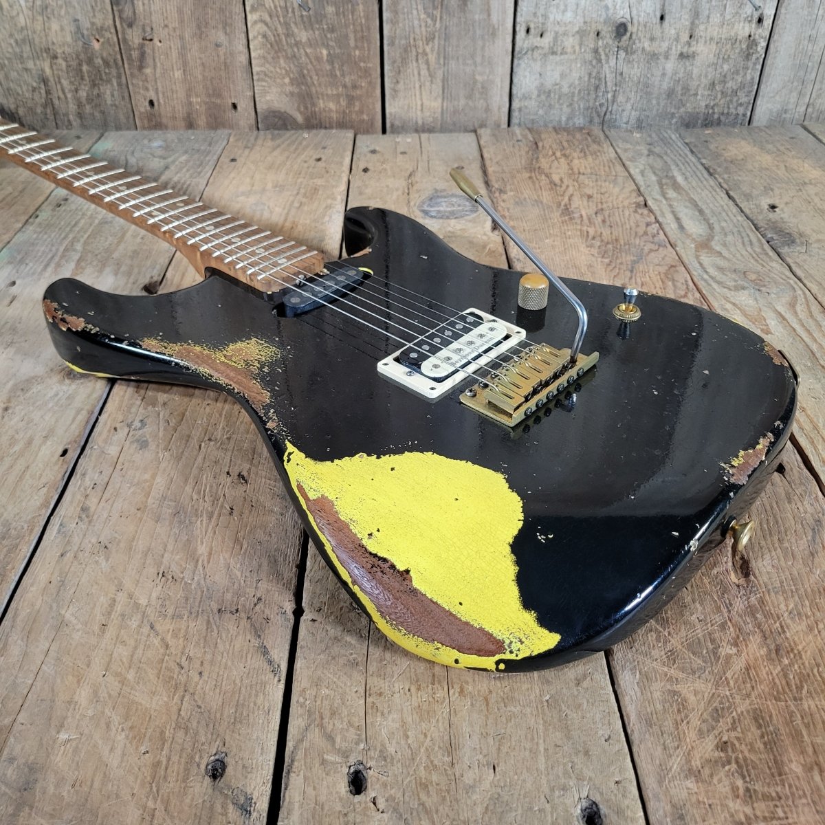 Charvel Custom Shop Master Built San Dimas 2019 Nitro Aged - Mahar's Vintage Guitars