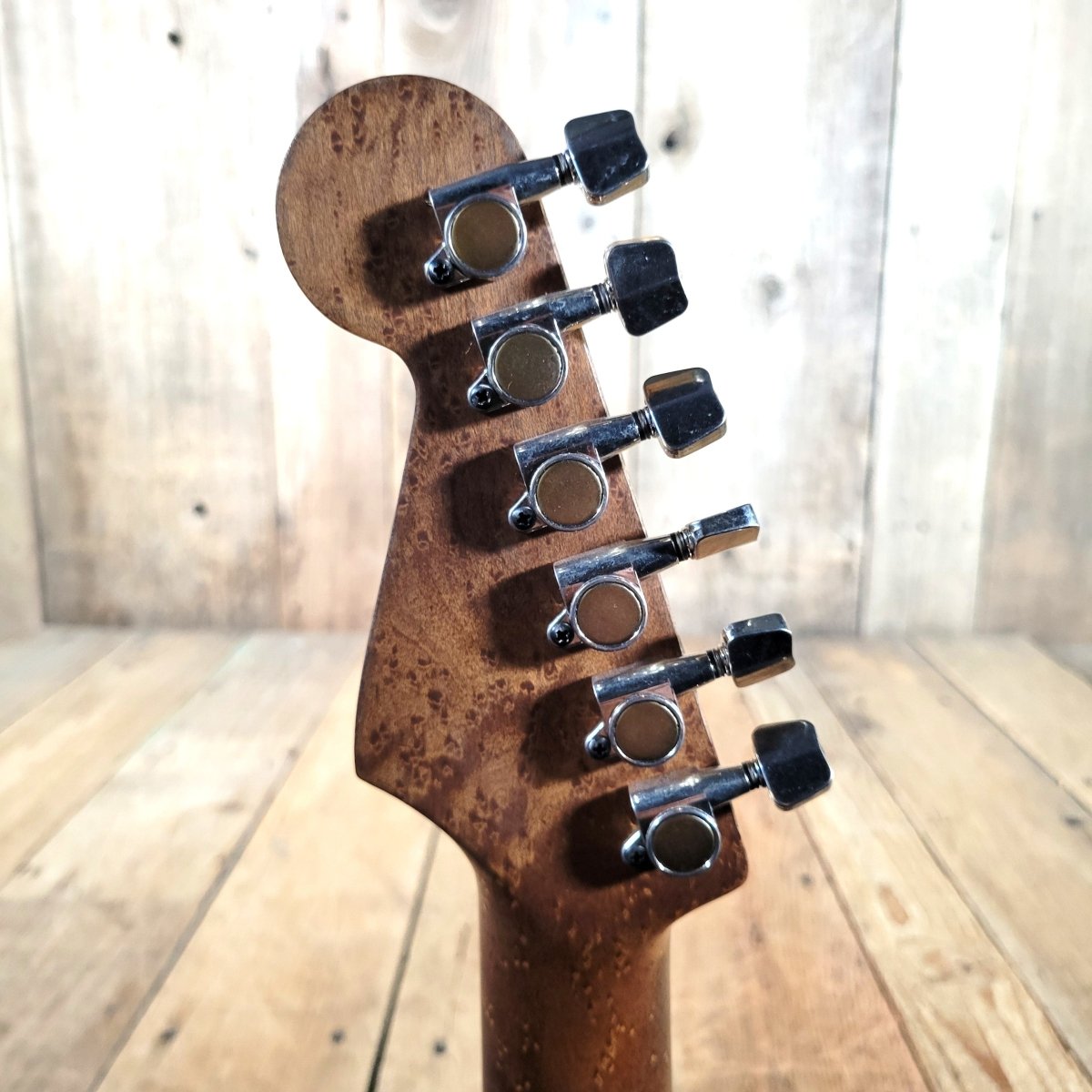 Charvel Custom Shop Master Built Strat 2024 Black over Platinum Pink - Mahar's Vintage Guitars