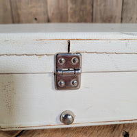 Coffin Case Fits Stratocaster, Telecaster, PRS, Les Paul, SG, Very Good - White - Mahar's Vintage Guitars