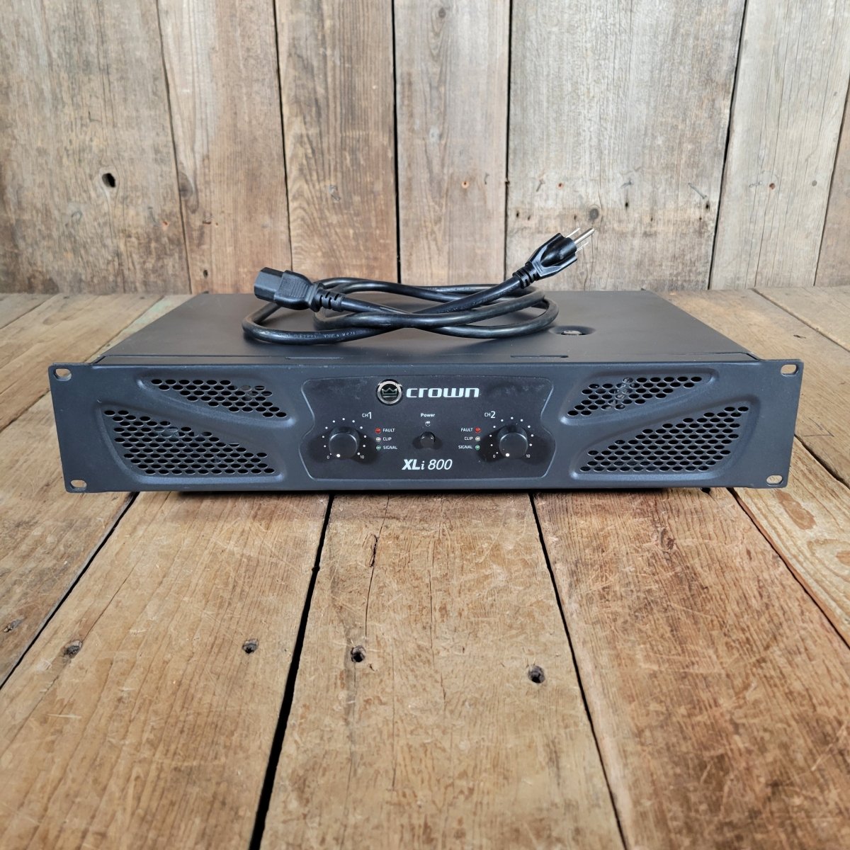 Crown XLi800 Power Amplifier 2019 – 2 - Channel Solid - State Live Sound & Studio - Mahar's Vintage Guitars