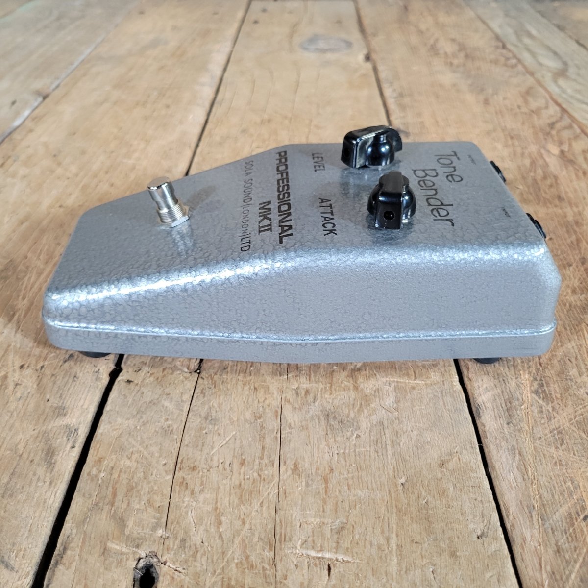 DAM Macari’s Tone Bender MKII w/ Box & COA - Mahar's Vintage Guitars