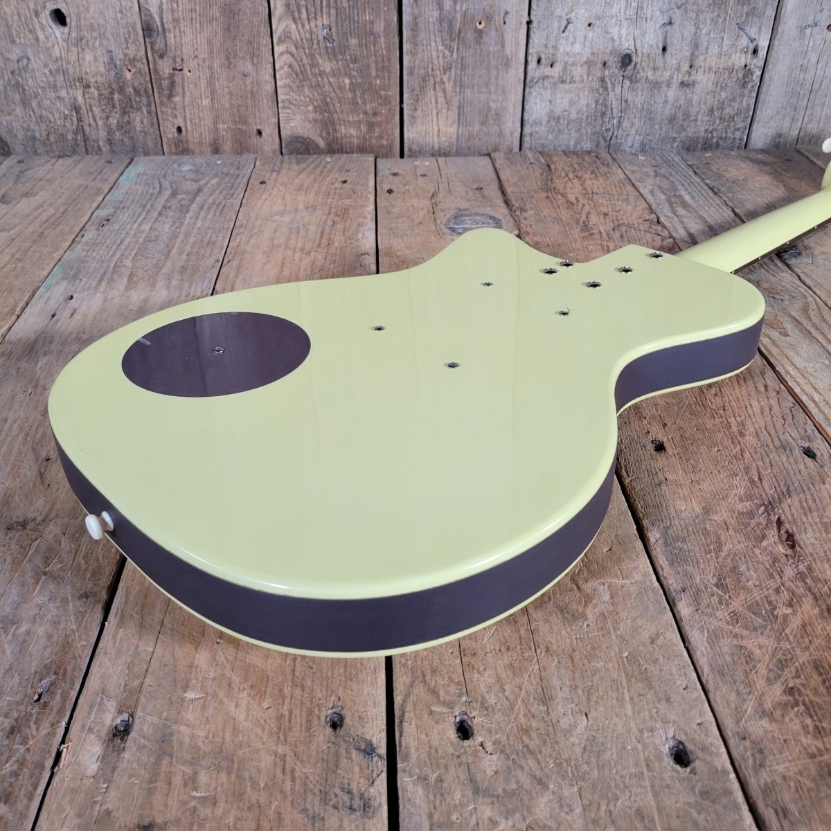 Danelectro 56 U - 2 Reissue Daddy - O Yellow with gig bag 1998 - Mahar's Vintage Guitars