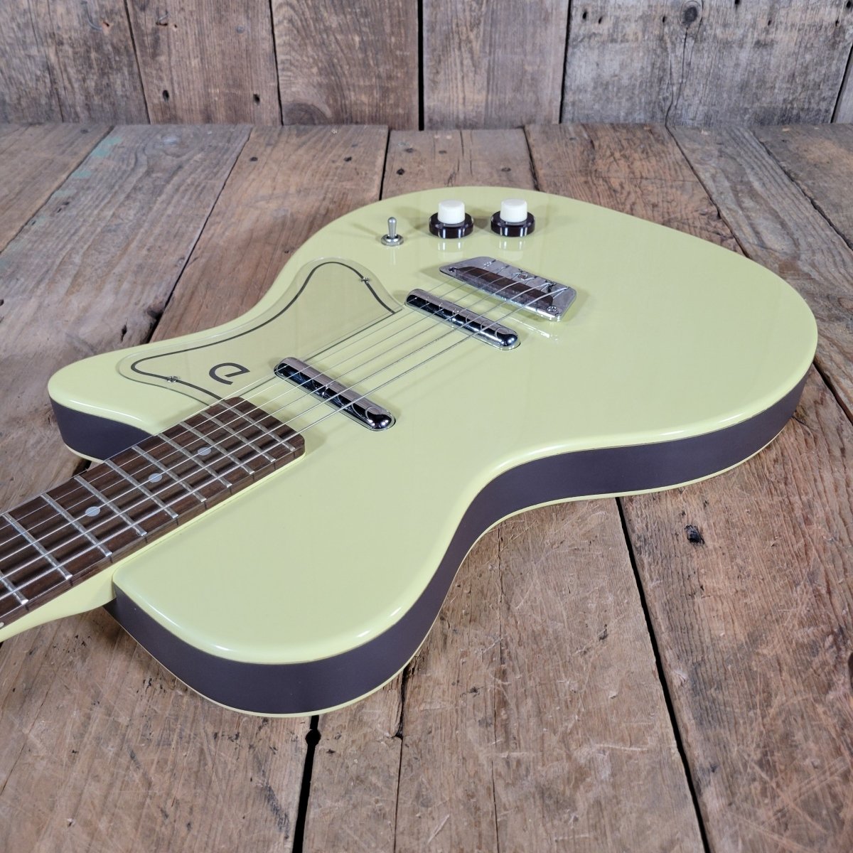 Danelectro 56 U - 2 Reissue Daddy - O Yellow with gig bag 1998 - Mahar's Vintage Guitars