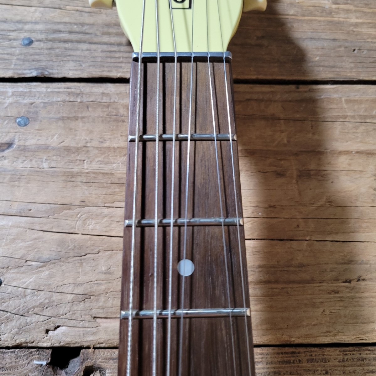 Danelectro 56 U - 2 Reissue Daddy - O Yellow with gig bag 1998 - Mahar's Vintage Guitars