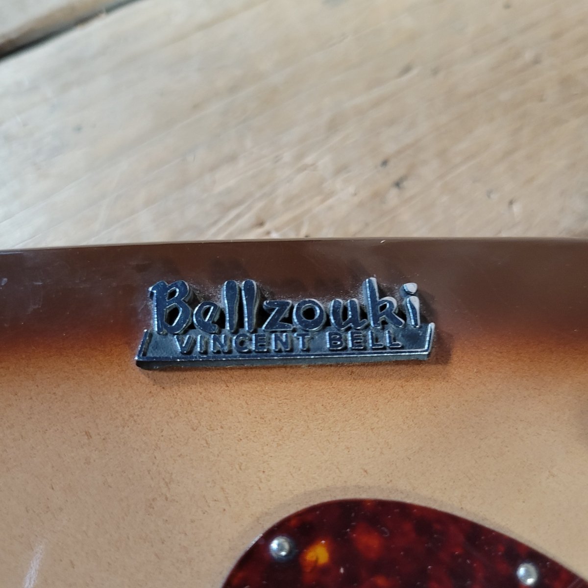 Danelectro Bellzouki 7010 Single Pickup 12-String w/ gig bag Excellent - Mahar's Vintage Guitars