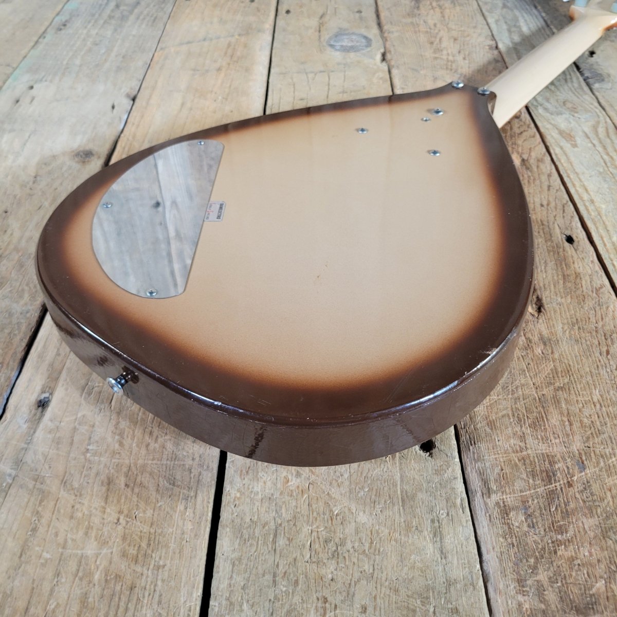 Danelectro Bellzouki 7010 Single Pickup 12-String w/ gig bag Excellent - Mahar's Vintage Guitars