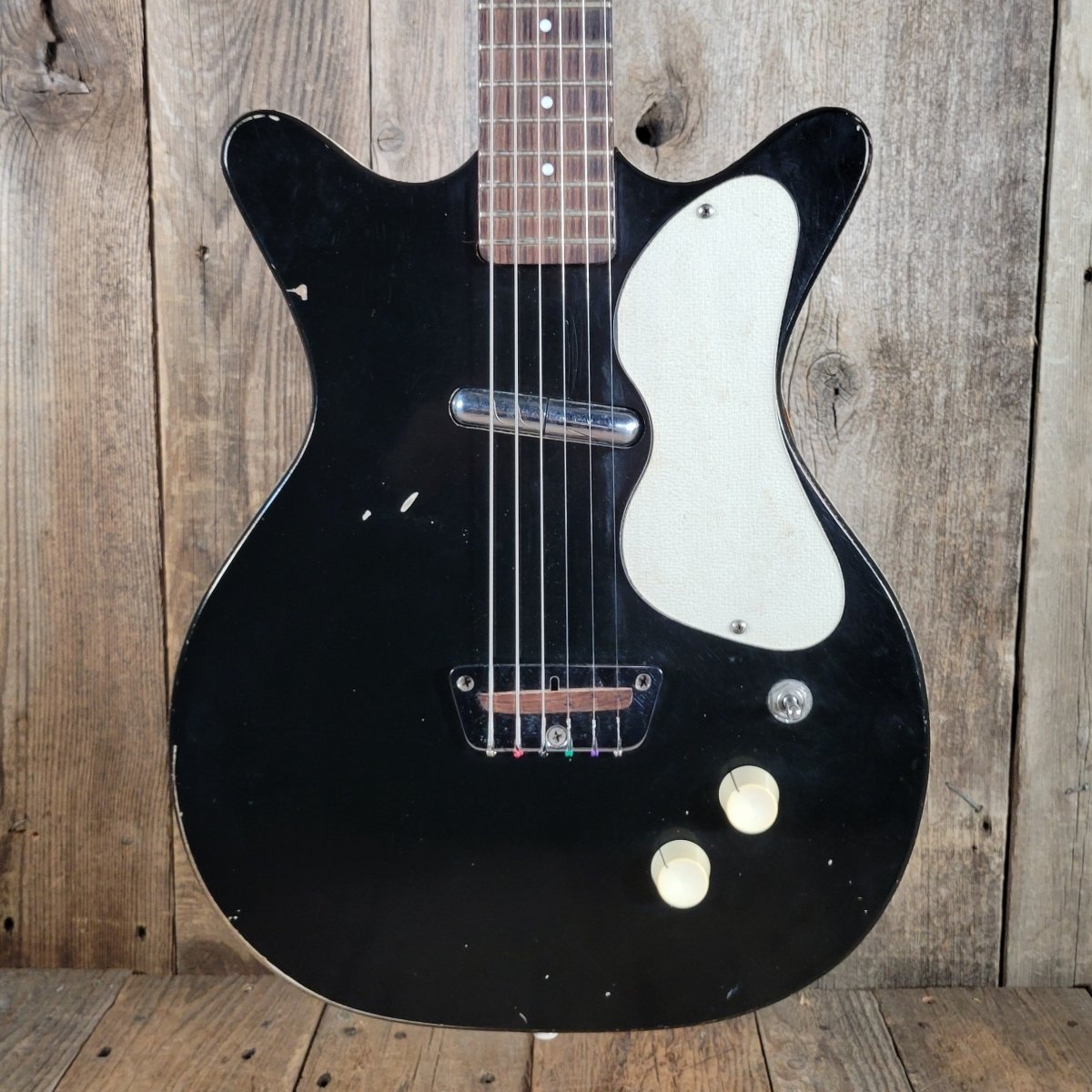 Danelectro DC - 1 Model 3011 1958 w/ Original Case - Mahar's Vintage Guitars