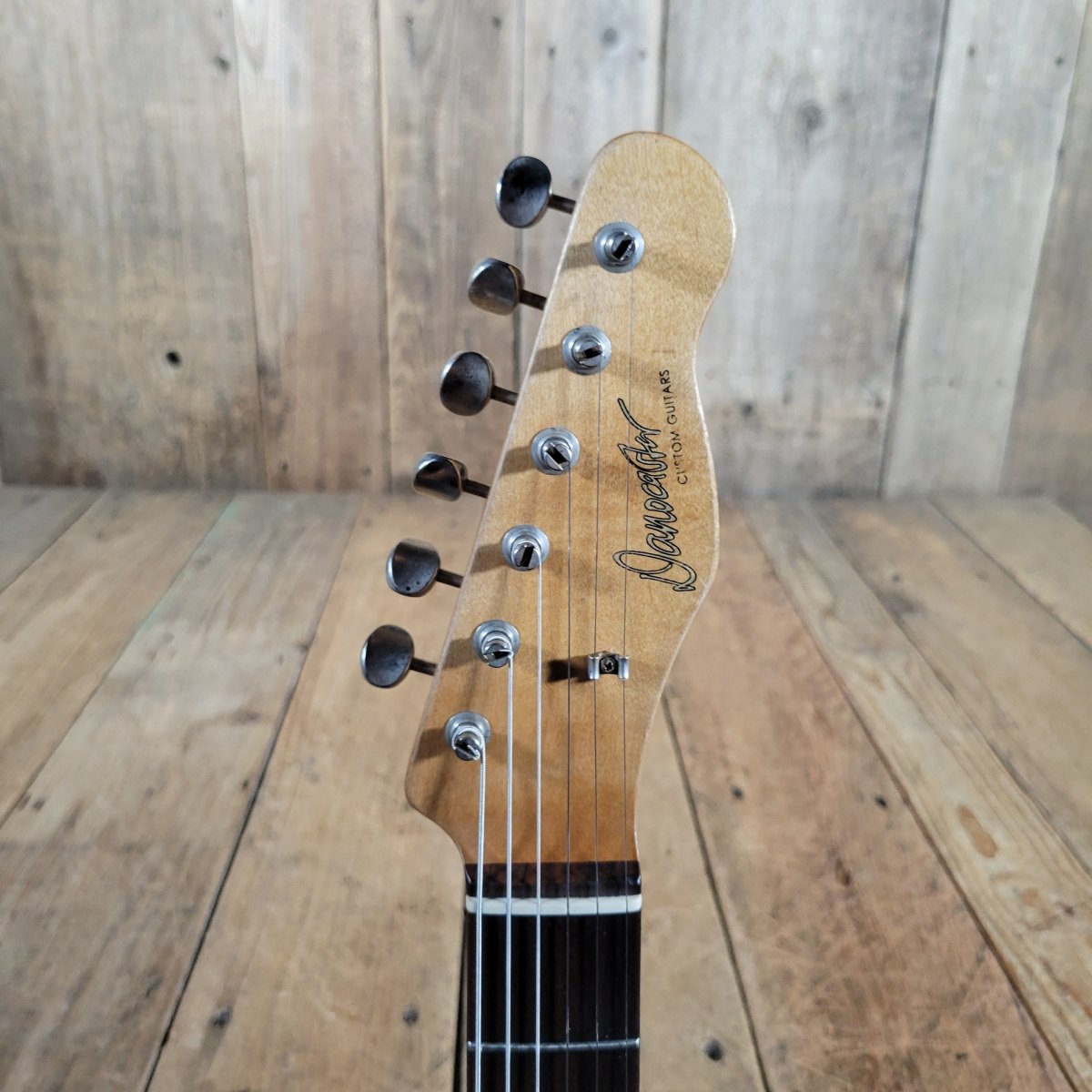 Danocaster Mongrel Singlecut 2020 with Gig Bag - Mahar's Vintage Guitars