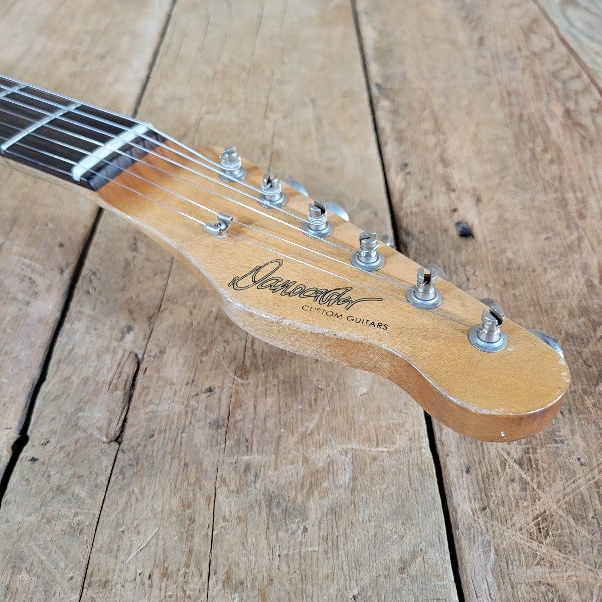 Danocaster Mongrel Singlecut 2020 with Gig Bag - Mahar's Vintage Guitars