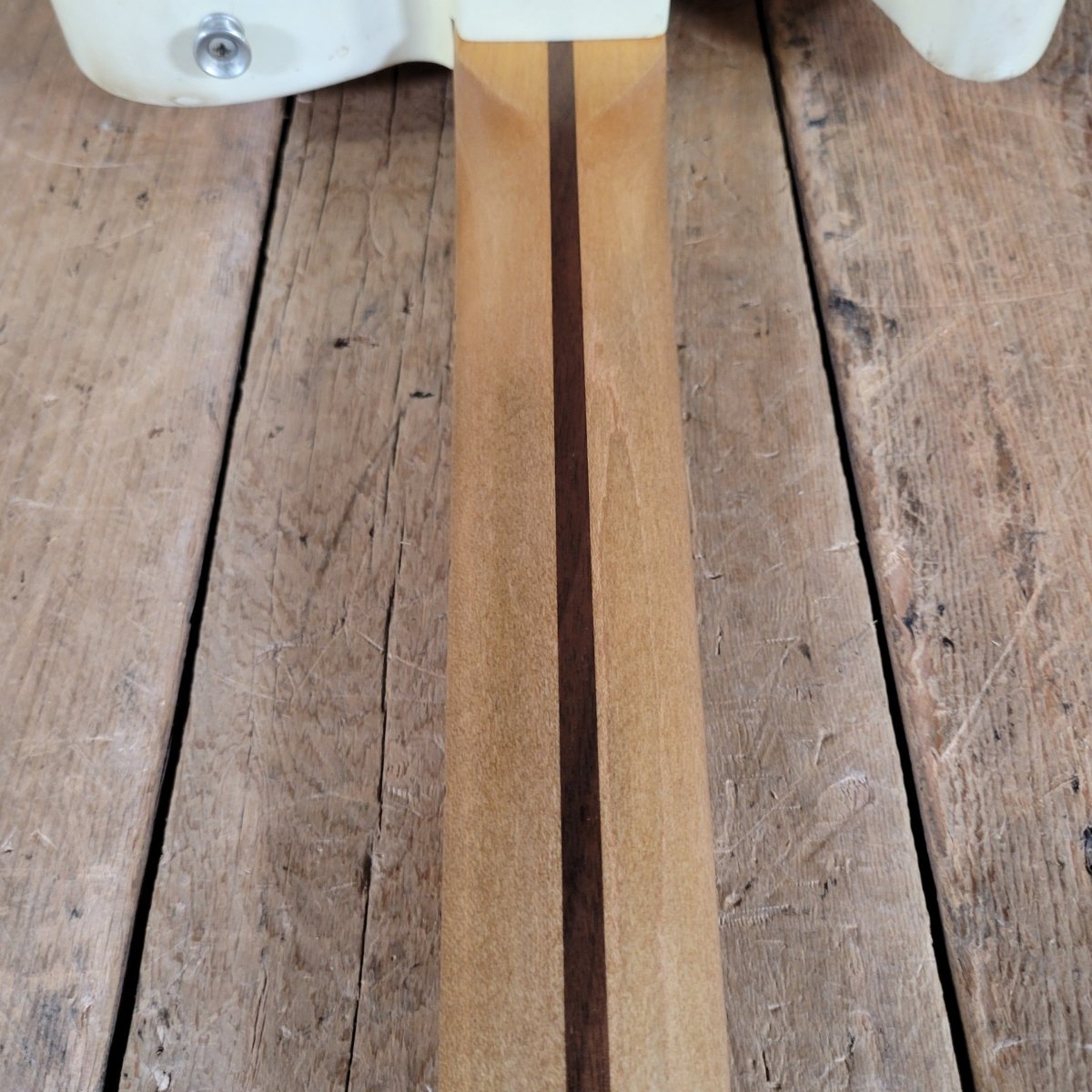 Danocaster Single Cut 2013 White Blonde V Neck - Mahar's Vintage Guitars