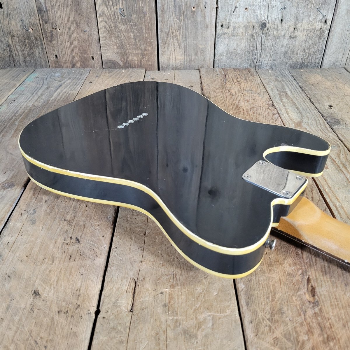Danocaster Singlecut Tele Custom 2025 with Budz Pickups Ash Body - Mahar's Vintage Guitars