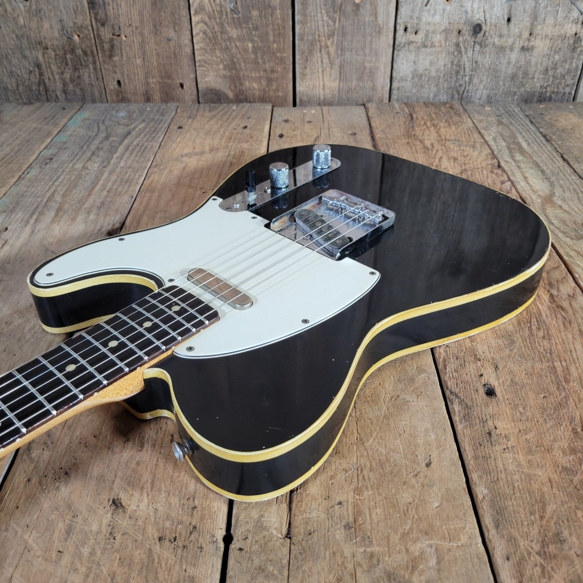 Danocaster Singlecut Tele Custom 2025 with Budz Pickups Ash Body - Mahar's Vintage Guitars